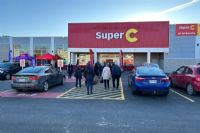 Super C à Coaticook: attendu comme une oasis dans le désert